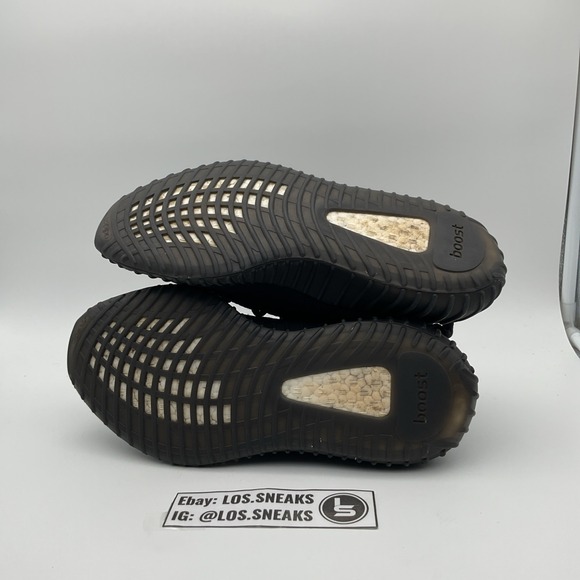 Size 8.5 - adidas Yeezy Boost 350 V2 Low Bred (CP9652) - Picture 7 of 8